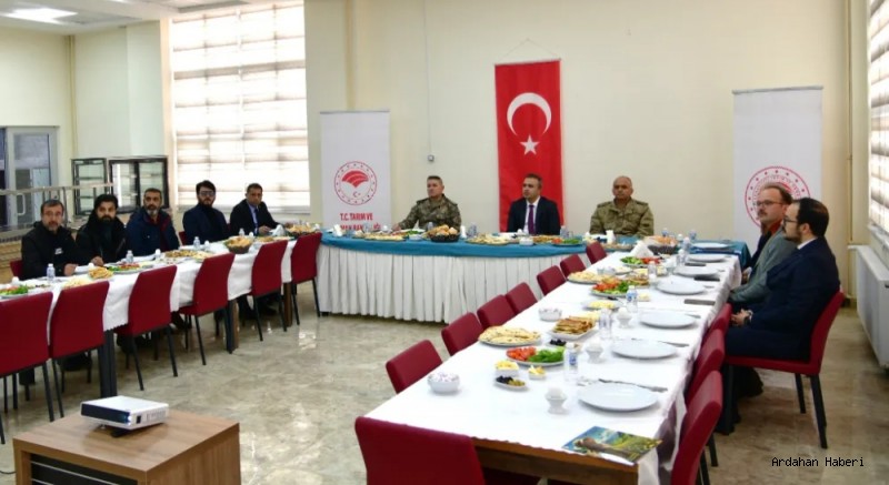Ardahan da 2024 yılı Tarım ve Hayvancılık Basın Değerlendirme Toplantısı gerçekleştirildi.