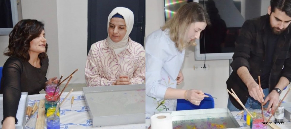 Ardahan’da Annelere Geleneksel Ebru Sanatı Öğreniyorum Etkinliği