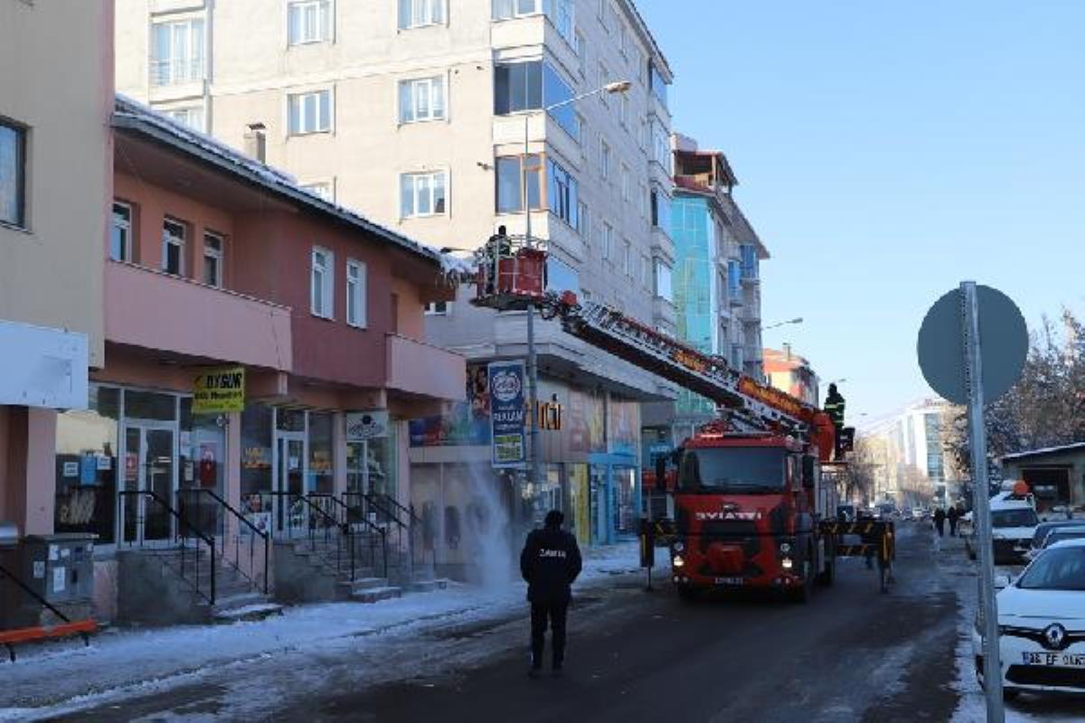 Ardahan da Buz Kırma Timi İş başında 