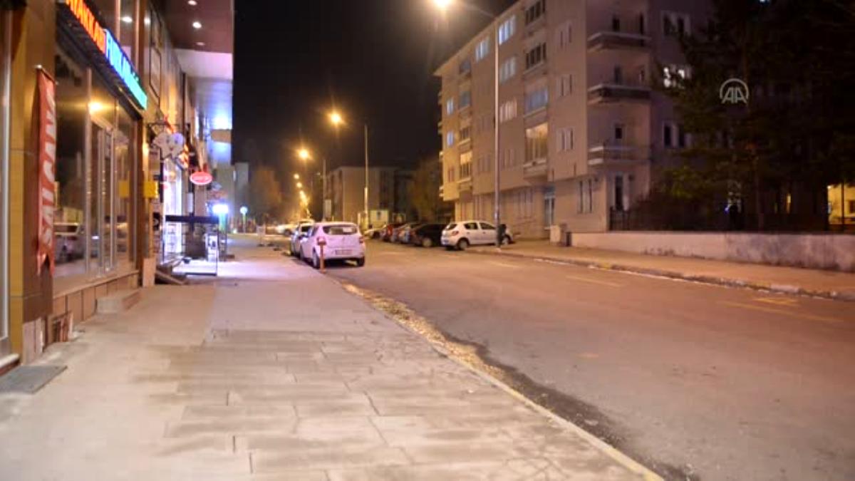 Ardahan da Cadde ve Sokaklar Sessizliğe Büründü 