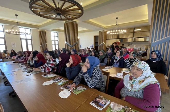 Ardahan da Çiftçilere süt hijyeni eğitimi verildi