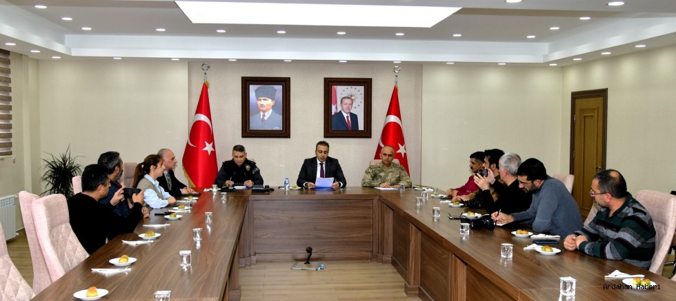 Ardahan da Emniyet ve Güvenlik Basın Toplantısı gerçekleştirildi