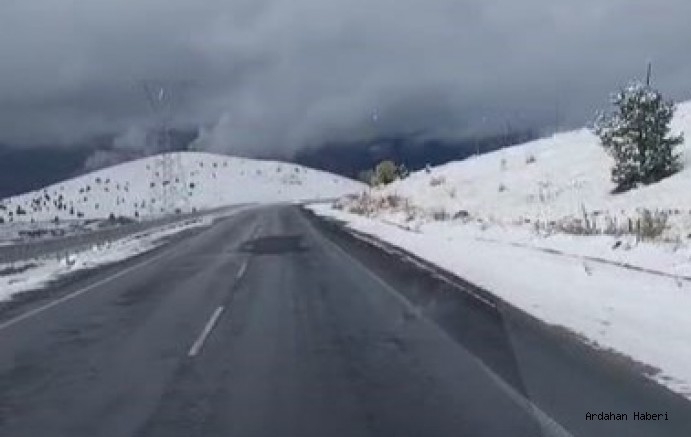 Ardahan’da Kar Sürprizi: Dağlar Beyaza, Hava Soğuğa Döndü