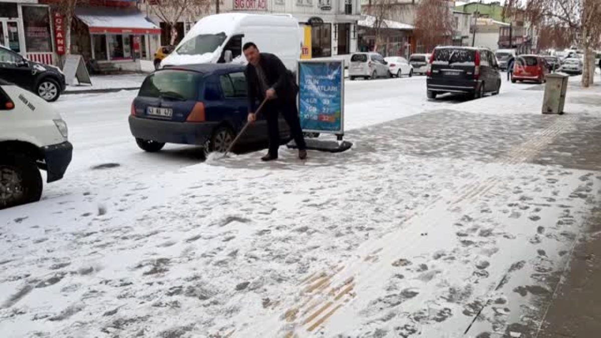 Ardahan da kar yağışı Etkili Oluyor 