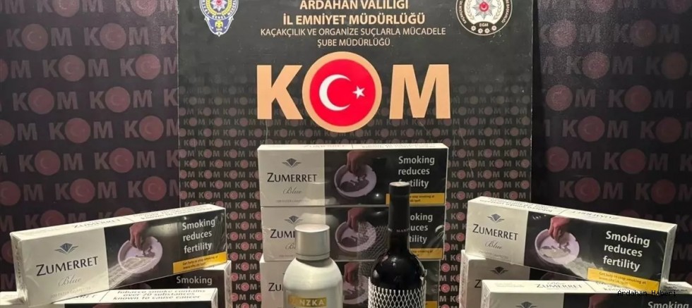 Ardahan da operasyon, 307 paket sigara ile 63 şişe alkol ele geçirildi.3 kişiyi gözaltına alındı