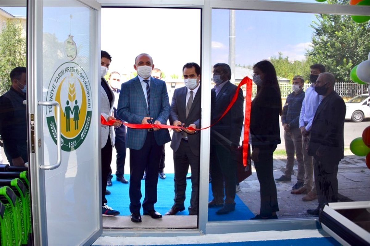 Ardahan da Tarım Kredi Kooperatifi Marketi Açıldı 