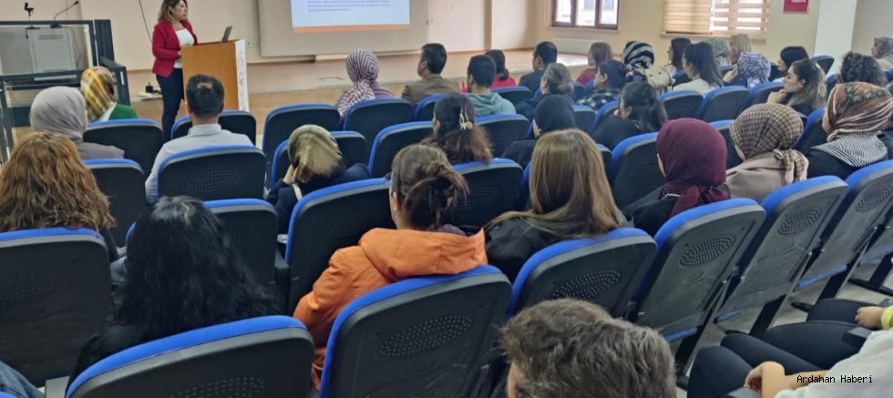 Ardahan’da Yaşlılık ve Toplumsal Hayat Söyleşisi Düzenlendi