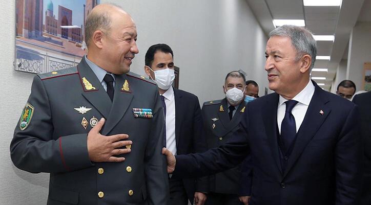 Ardahan Haberi: Bakan Akar, Özbekistan Savunma Bakanı Kurbanov ile görüştü