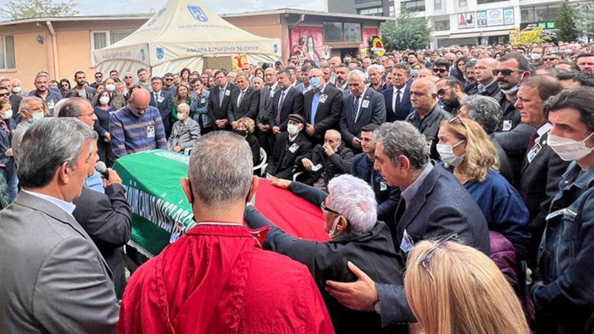 Ardahan Haberi: CHP lideri Kılıçdaroğlu'nun acı günü! Kendisi katılamadı ama cenazeye tüm kurmaylarını gönderdi