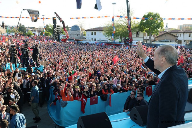 Ardahan Haberi: Cumhurbaşkanı Erdoğan, Emri dağdan alanla değil haktan alanla yol yürünür