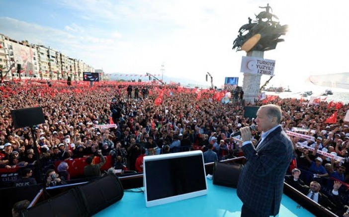 Ardahan Haberi: Cumhurbaşkanı Erdoğan muhteşem kalabalığı görüyorum İzmir kararını vermiş.