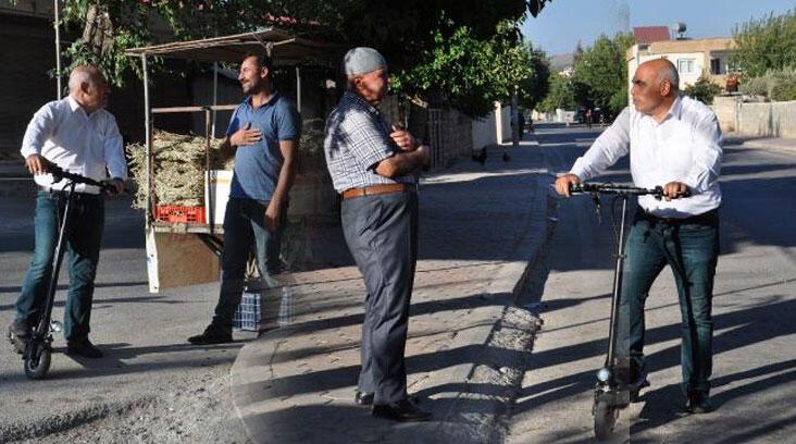 Ardahan Haberi: Muhtar, 'makam aracım' dediği skuterle kapı kapı dolaşıp sorunları dinliyor