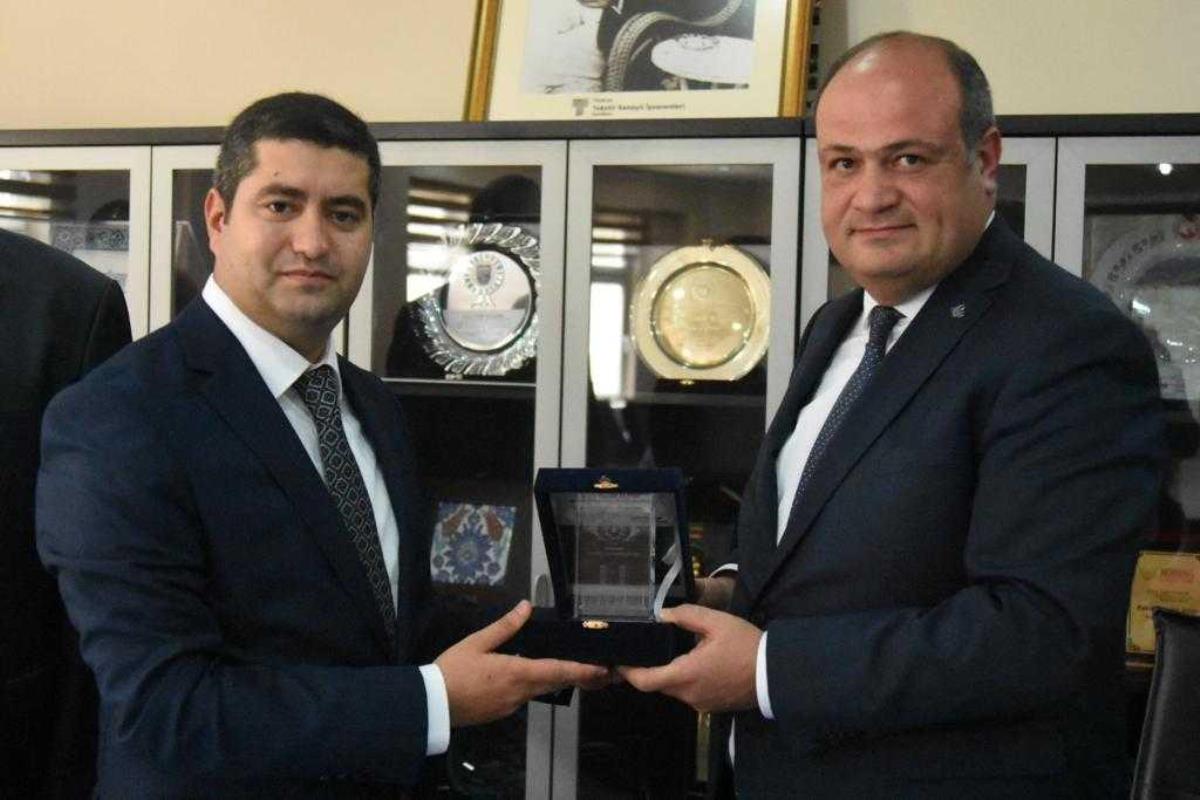 Ardahan Haberi: Nahçıvan Özerk Cumhuriyeti Ekonomi Bakanı Aliyev, Erzurum ziyaretinde konuştu Açıklaması