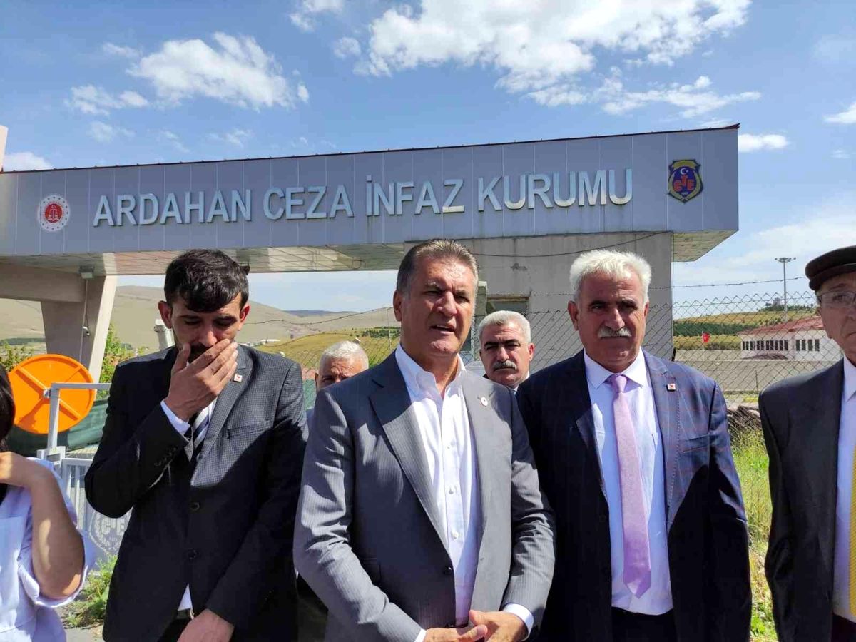 Ardahan Haberi: TDP Genel Başkanı Sarıgül'den genel af çağrısı