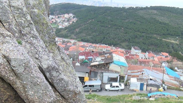Ardahan Haberi: Yer: İstanbul! Kaya parçaları mahalleliyi tedirgin ediyor