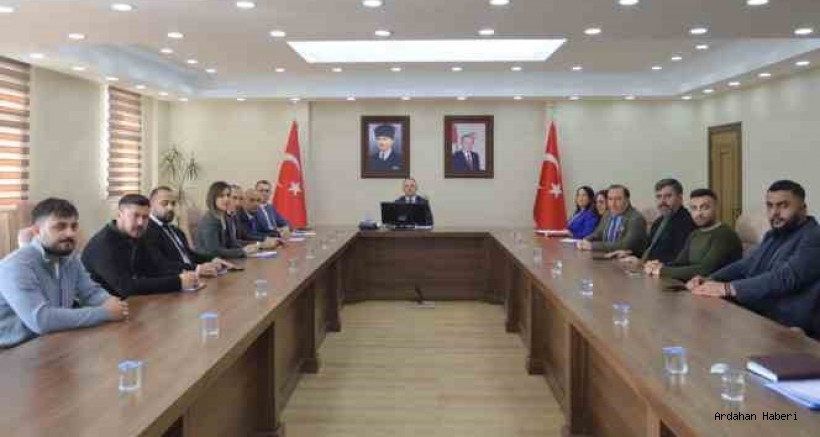 Ardahan'ın ekonomisine yön veren toplantı valinin başkanlığında yapıldı 
