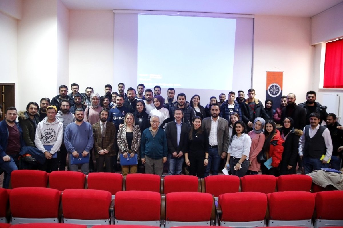 Ardahan Üniversitesi Arkeoloji Bölümü Konferans düzenledi