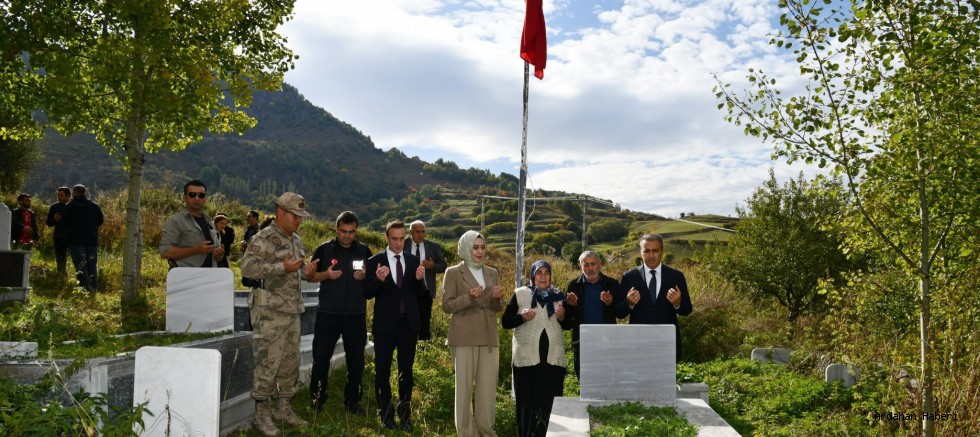 Ardahan Valisi Çiçek’ten Posof ta Şehit Ailesine Ziyaret