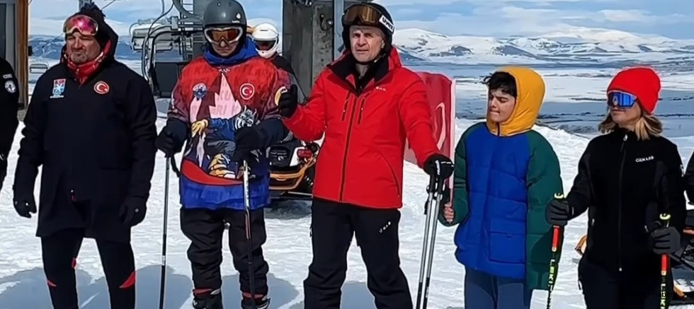 Ardahan Valisi Çiçekli’den Büyük Davet: Pazar Günü Tüm Yollar Yalnızçam’a Çıkıyor!