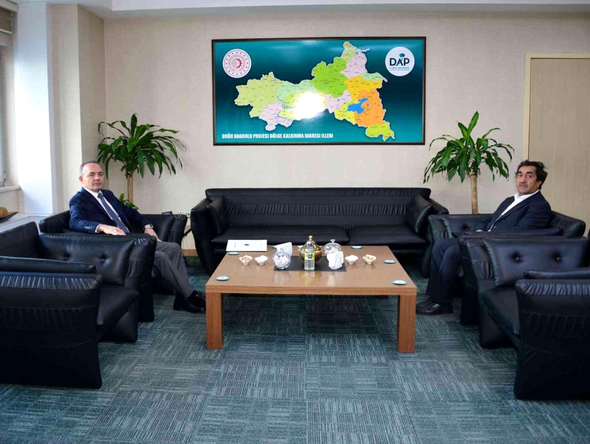 Ardahan Valisi Öner, DAP idaresi'ni ziyaret etti