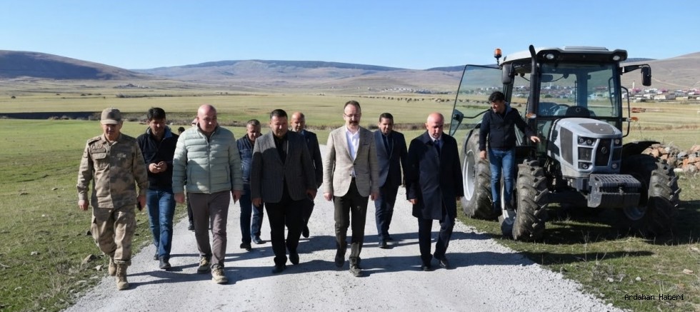 Ardahan Valisi Yamlı, Göle’de 12,5 Kilometrelik Güvenli Yol Çalışmasını İnceledi