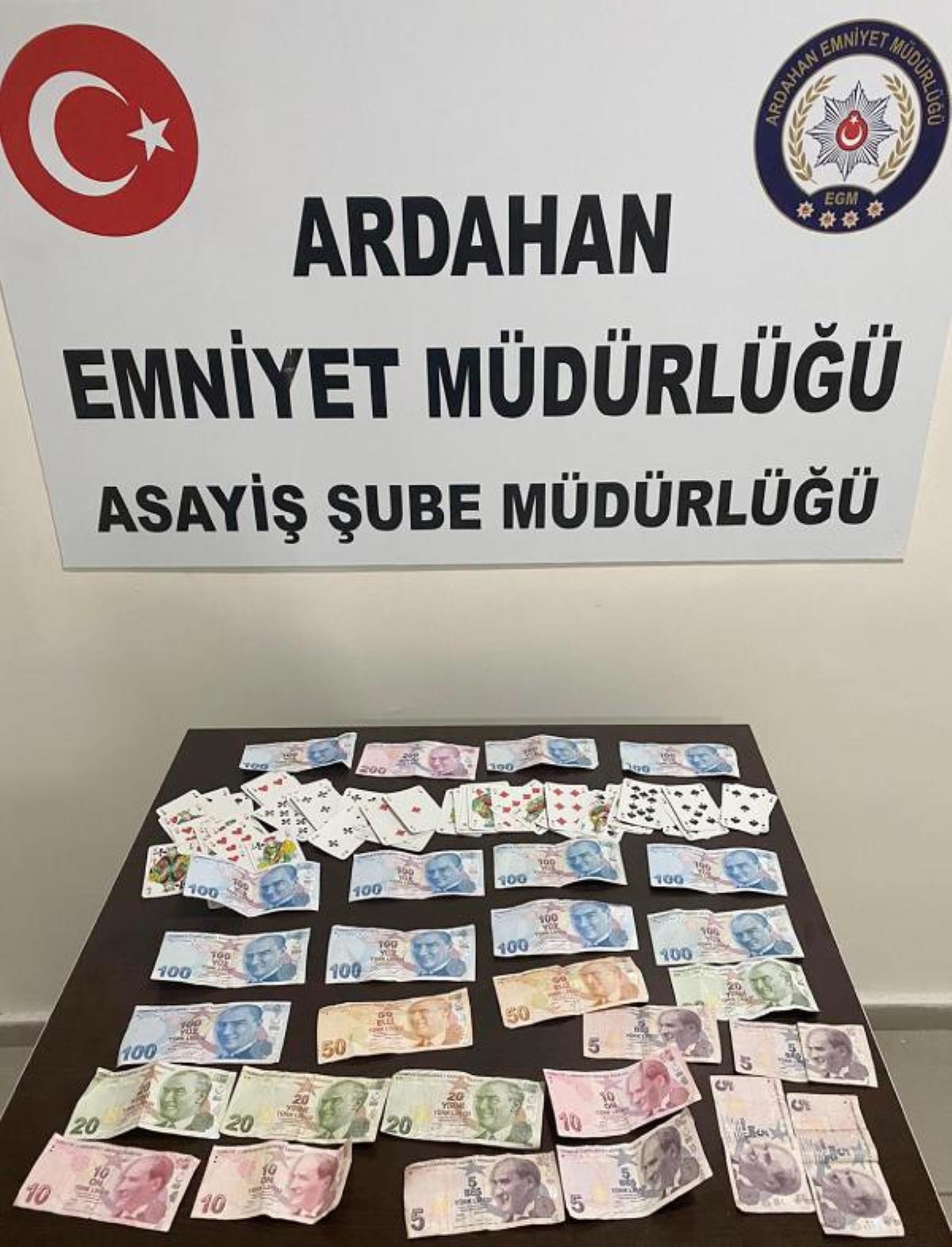Ardahan'da evde kumar oynayan 7 kişiye, 21 bin lira ceza