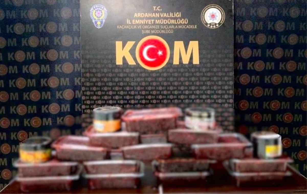 Ardahan'da Kaçakçılık ve Asayiş Operasyonunda 2 Şüpheli Gözaltına Alındı