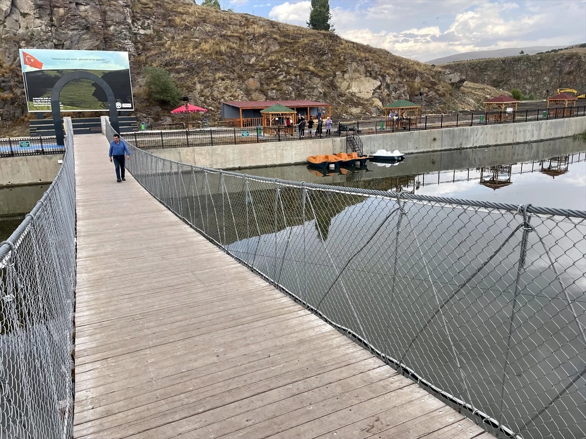 Ardahan'da Kura Nehri'nde Deniz Bisikleti Hizmeti Başladı