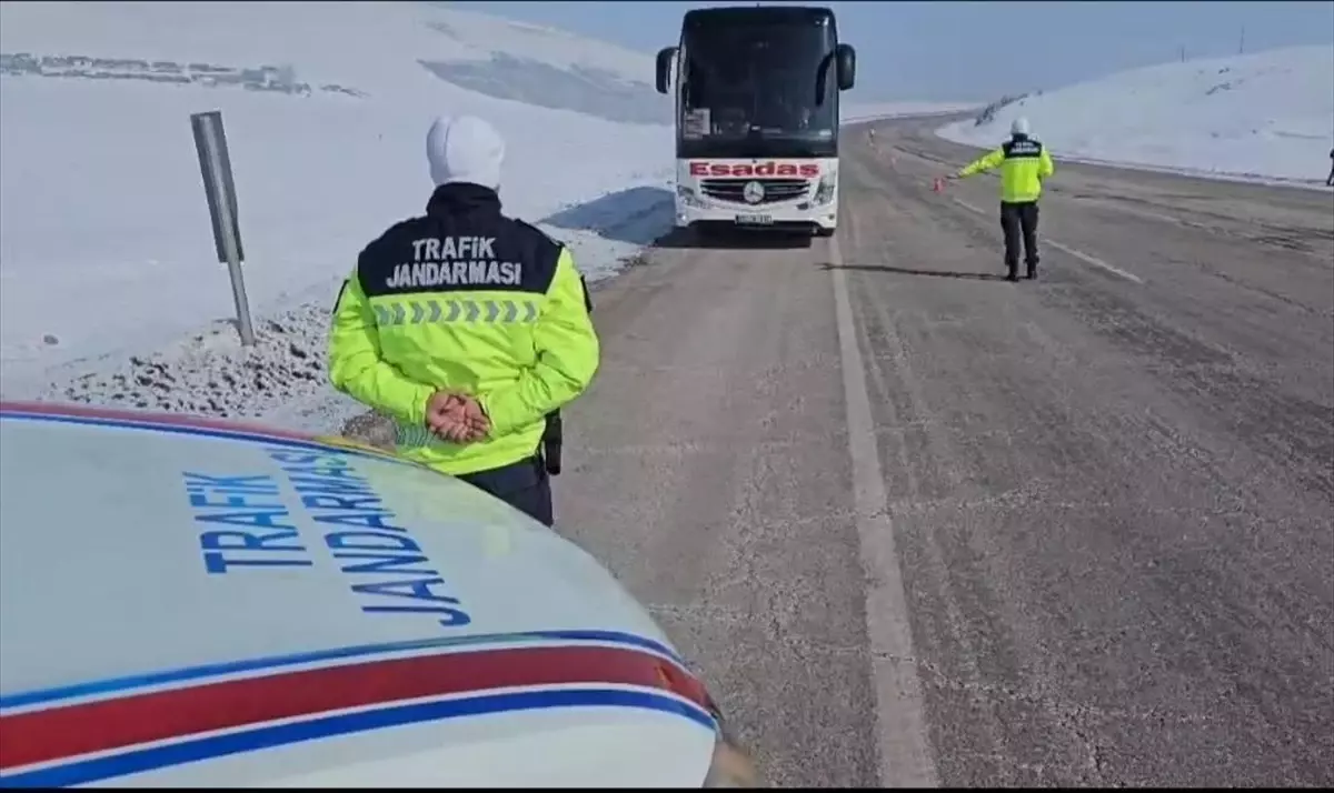 Ardahan'da Sivil Trafik Denetimi Başlatıldı