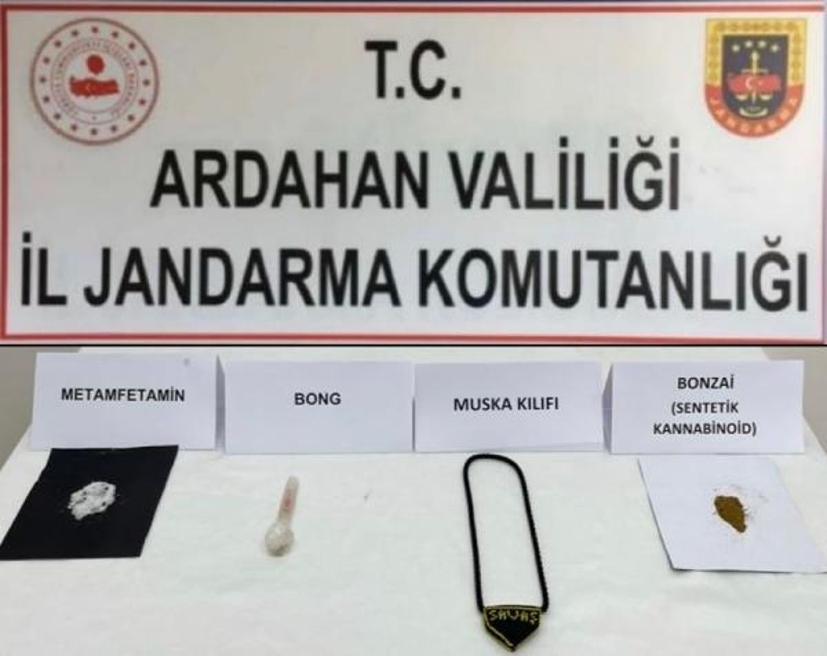Ardahan'da Yolcu Otobüsünde Uyuşturucu Bulundu