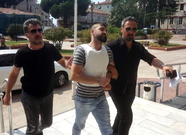 Arkadaşlık yaptığı genç kadını başkasıyla görünce dehşet saçtı: 2 ölü 