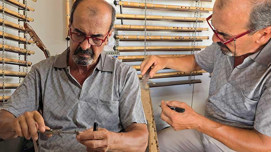 Askerdeyken öğrendi, döner dönmez işini kurdu! 46 yıldır Hatay’da yapıp dünyaya satıyor: ‘Antika sayılır’