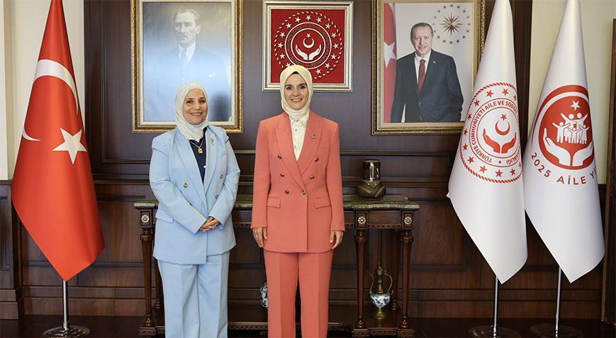 Bakan Göktaş, DSÖ Türkiye Temsilcisi Atatrah'ı kabul etti