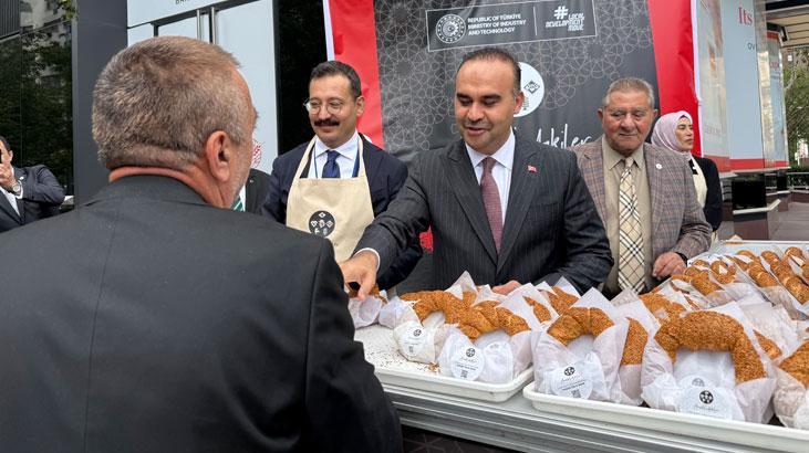 Bakan Kacır: Filistinli kardeşlerimizin hakkını, hukukunu savunmaya devam edeceğiz
