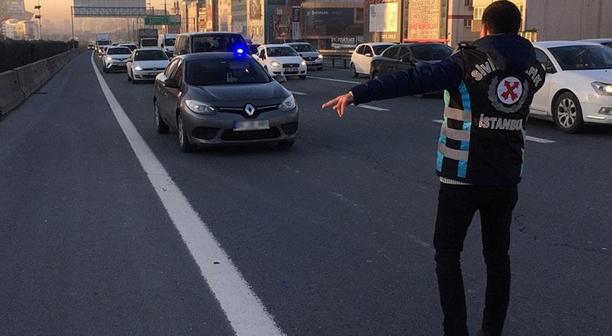 Bakan Yerlikaya duyurdu! Yetkisiz çakar kullanan 11 bin 591 sürücüye işlem yapıldı