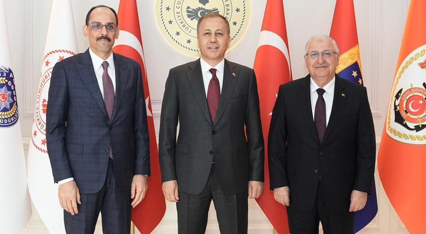 Bakan Yerlikaya'dan 'Milli Dayanışma, Kardeşlik ve Demokrasi Komisyonu' paylaşımı