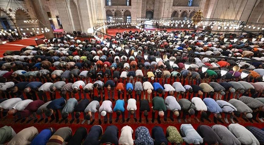 Bayram namazı saatleri belli oldu! 2025 İl il bayram namazı saatleri...