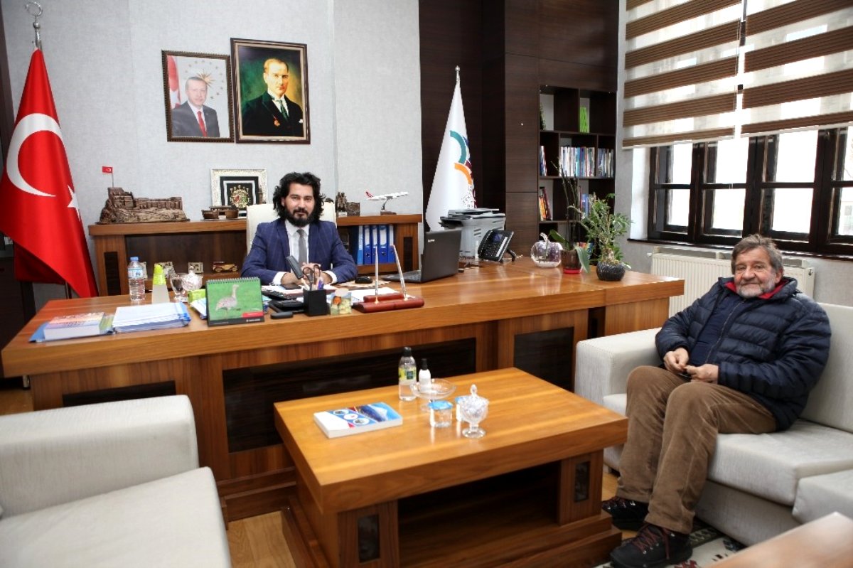 Belgeselci Coşkun Aral SERKA'yı ziyaret etti