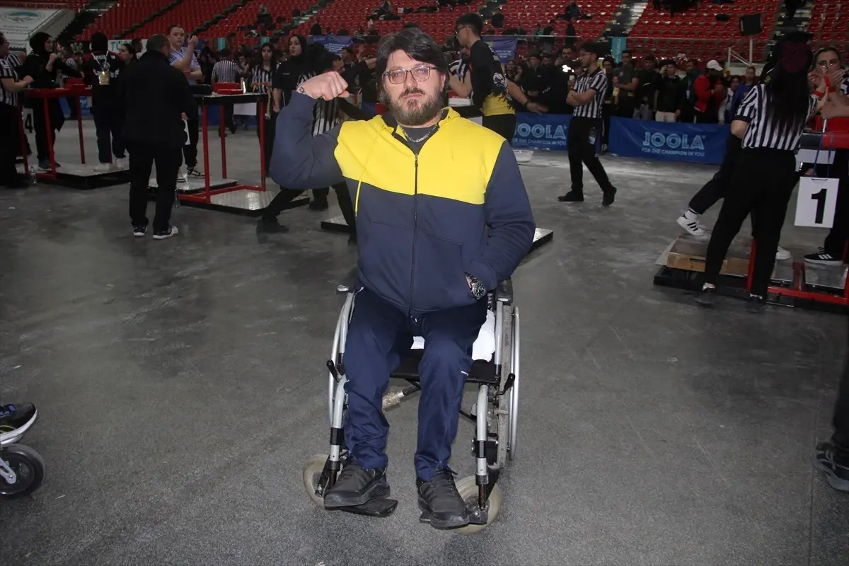 Bilek Güreşi Şampiyonu Gökhan Seven, 41. Birinciliğini Aldı