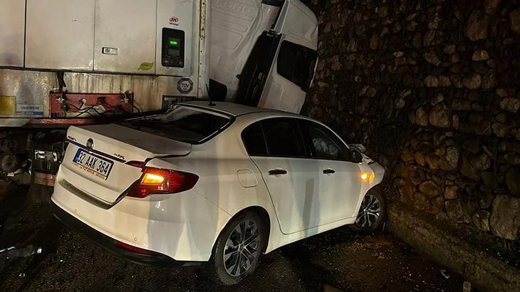 Burdur’un Ağlasun İlçesinde Zincirleme Kaza: 1 Ölü, 7 Yaralı