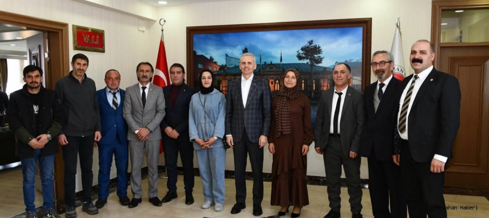 CHP Çıldır Teşkilatı’ndan Vali Çiçekli’ye Nezaket Ziyareti