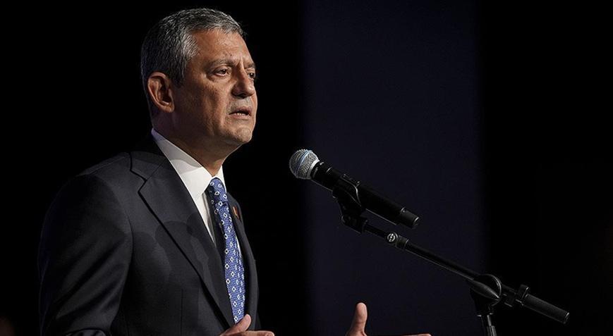 CHP lideri Özel, Elazığ'da şehit Sefer Alan'ın ailesini ziyaret etti