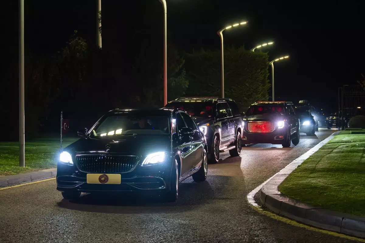 Cumhurbaşkanı Erdoğan, Mısır ziyaretinin ardından yurda dönüş yaptı