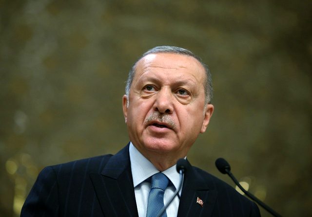 Cumhurbaşkanı Erdoğan, Özbek mevkidaşı ile görüştü