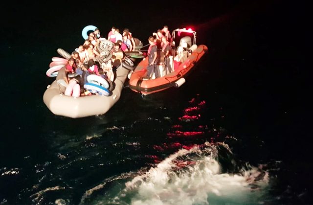 Datça'da 35 göçmen yakalandı