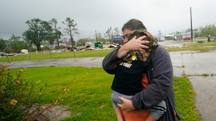 Delta Kasırgası Louisiana'yı vuruyor