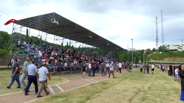 Deprem enkazı ata sporuna hizmet ediyor