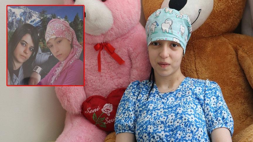 Doktorlar ‘2 ay yaşatabiliriz’ demişti! Ablasıyla aynı kaderi paylaşıp aynı mezara defnedildi