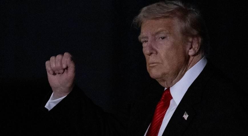 Donald Trump’tan İran’a Sert Tehdit: “Silah Bırakın, Aksi Takdirde Bombalar Yağacak