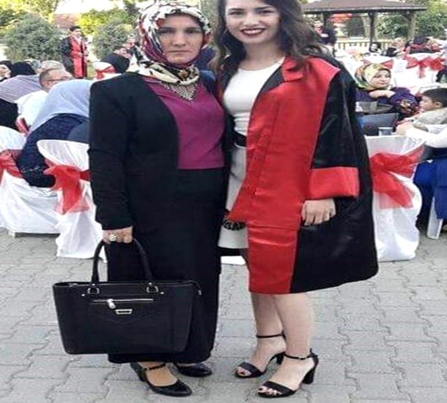 Düğüne giden anne ve kızın feci ölümü